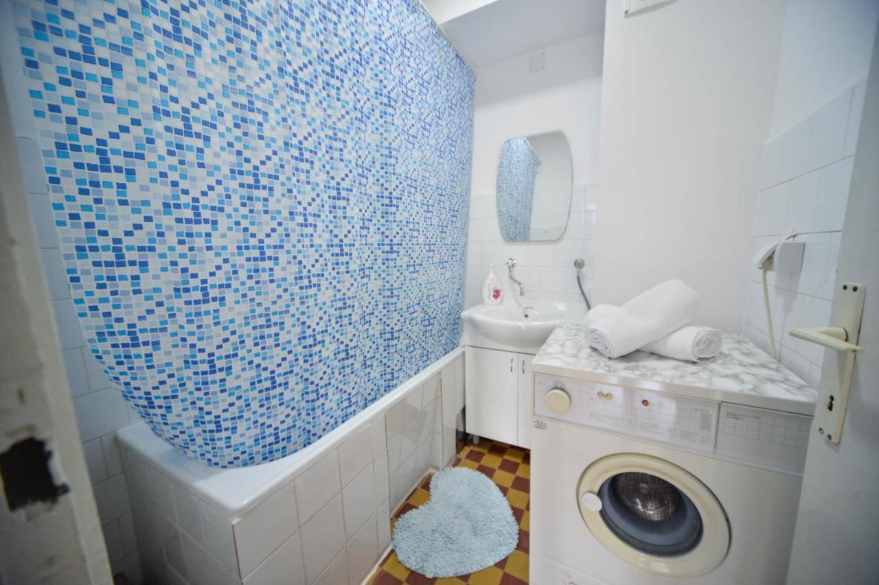 Apartman Centar Lux Pirot Exterior foto