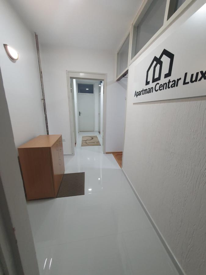 Apartman Centar Lux Pirot Exterior foto