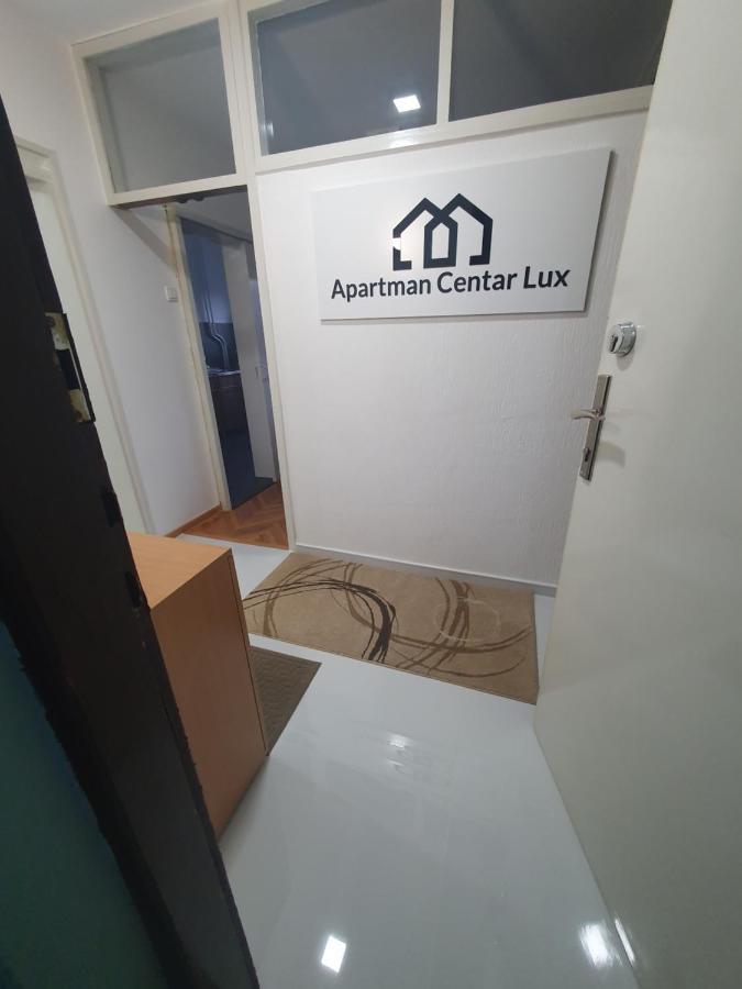 Apartman Centar Lux Pirot Exterior foto